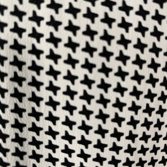 Zara Woman Blouse Top Long Sleeve Mock ruffle trim Neck Black White Star Print M - Picture 4 of 8